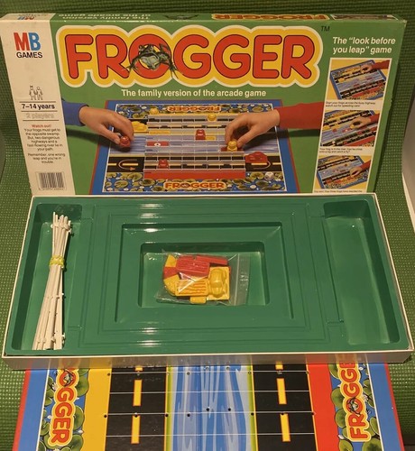 Frogger arcade board game mb - frogger,
