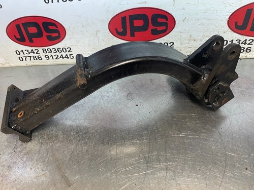Right hand mower cylinder lift