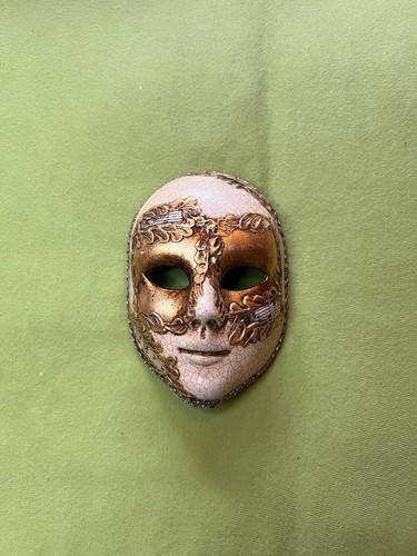 Volto style venetian mask - volto,