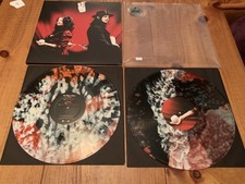 The White Stripes Get Behind