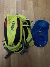 CamelBak Dart Hydration Pack Yellow-Green, Reflective with bladder, Great Cond.