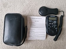 Alphatek TEK1336 Light Meter