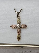  Black Hills 10k Gold CROSS