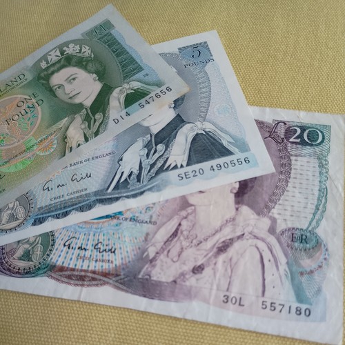 Old english banknotes - banknotes, bank
