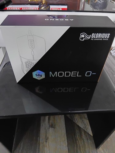 Glorious gaming model - glorious, o