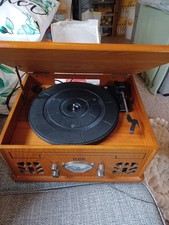 vinted record player cd and radio player used once emaculate condition . 