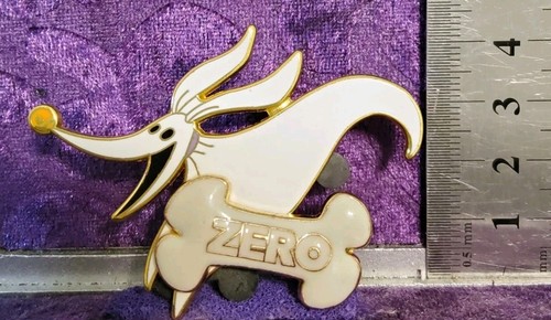 Disney trading pin - disney,