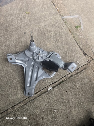 Toyota yaris wiper motor - yaris,