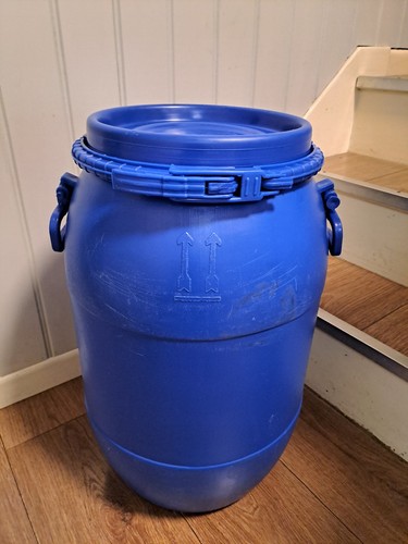 Plastic barrel with lid - , 50