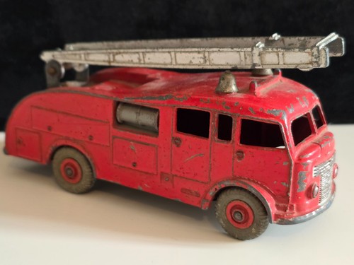 Dinky toys commer fire - dinky,