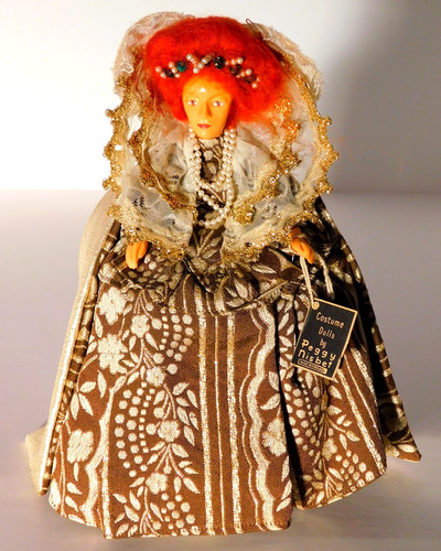 Vtg peggy nisbet queen - vtg.,
