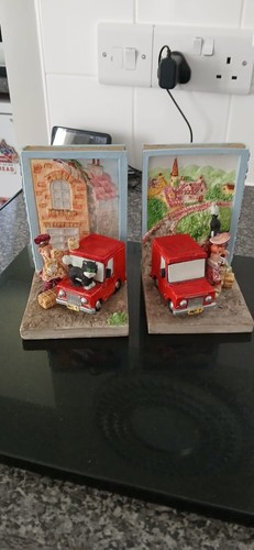 Postman pat bookends - pat,