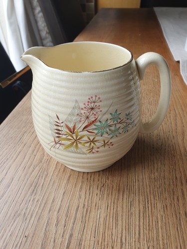 Beswick ribbed cream jug