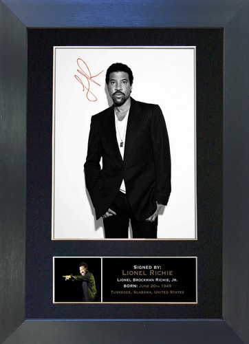 Lionel richie signed print - a4,