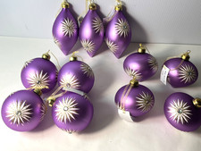 11 GLASS CHRISTMAS TREE