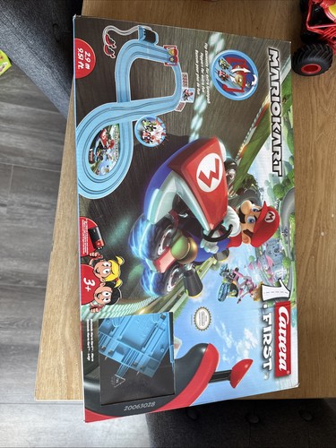Carrera first mario kart super - mario,