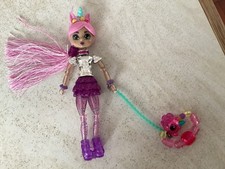 Twisty Petz/Twisty Girlz Doll and Pet Unicorn - Figure / Bracelets  Glitzy Bitsy