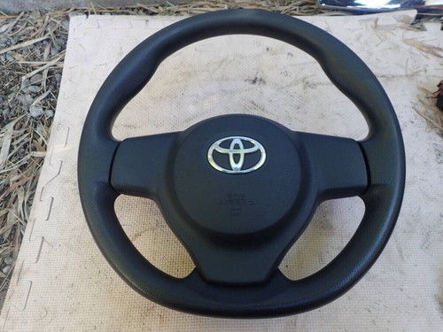 Toyota vitz ksp130 genuine - vitz,