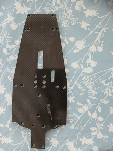 Schumacher carbon chassis - schumacher, kf