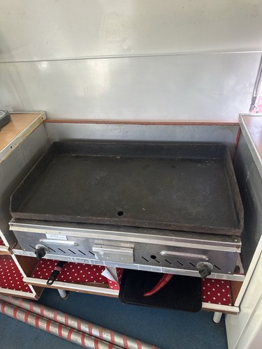 Gas griddle - gas,