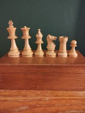 Vintage Stauton Design Chess