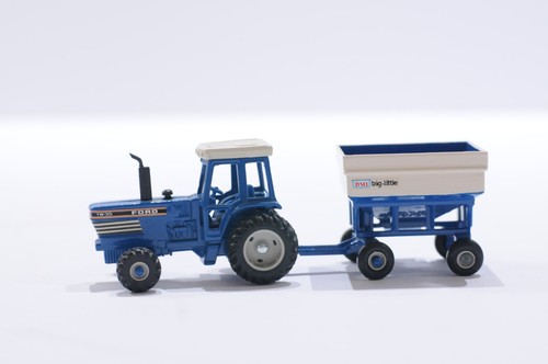 Ertl ford tractor with - ford,