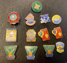VINTAGE BUTLINS ENAMELLED HOLIDAY BADGES 1950s-1960s CLACTON SKEGNESS BOGNOR ETC