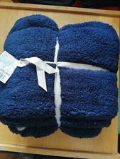 Reversible Throw 125x150cm Blue Colour- Brand New 