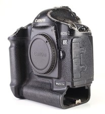 Canon EOS 1D II N DSLR Camera Body Only Spares or Repair UNTESTED