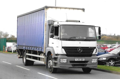Eddie stobart mercedes f1477 - stobart,