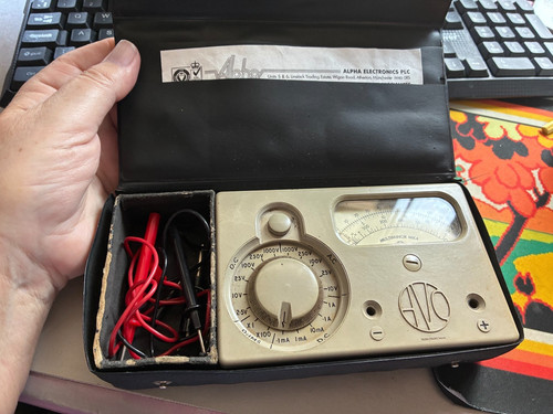 Vintage avo multimeter - avo,