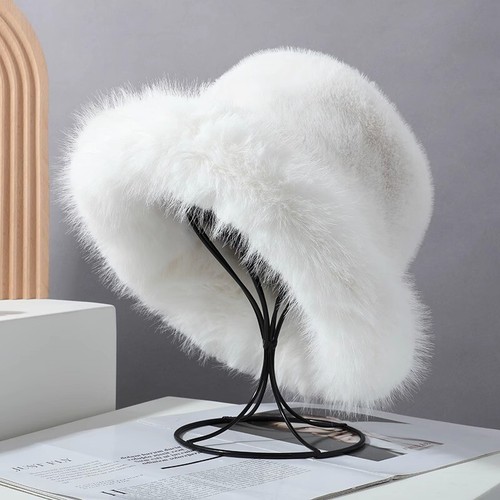 Ladies plush faux fur - plush, bucket