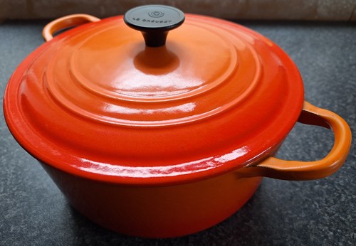 Creuset large orange - orange, cast