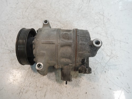 Air conditioning compressor