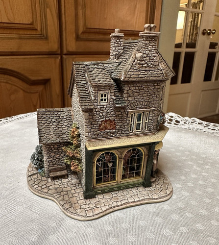 Lilliput lane tailor - tailor, victorian
