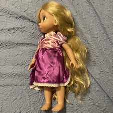 Ðisney Store Animators Doll Rapunzel 
