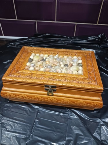Vintage wooden hand carved - wooden,