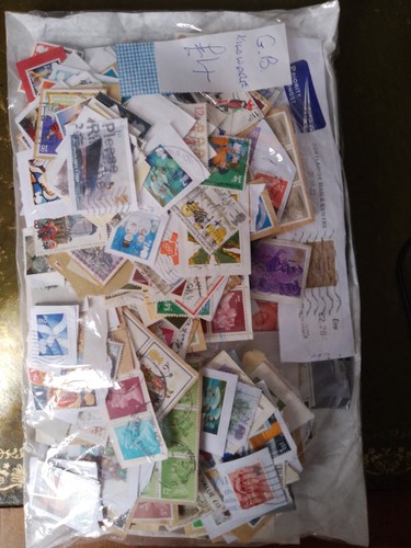 Kiloware stamps - gb,