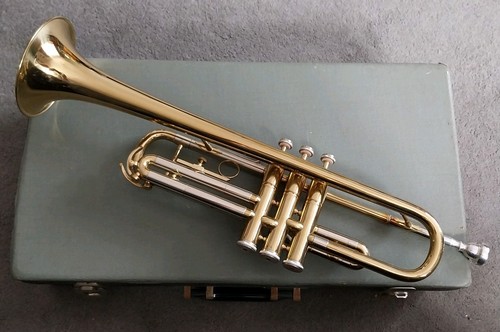 Brass champion trumpet - champion,