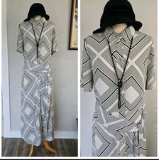 Vintage 1920s 1930s Style