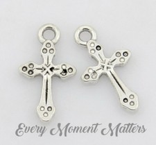 20 x Tibetan Silver CROSS