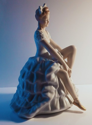Porcelain figurine ballerina - figurine,