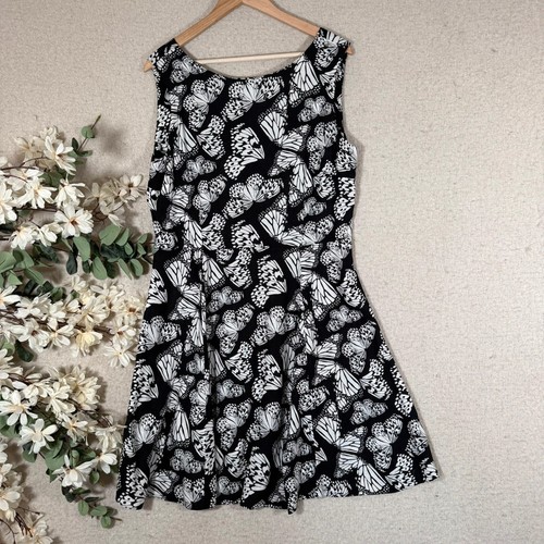 Wallis size black - wallis, 16