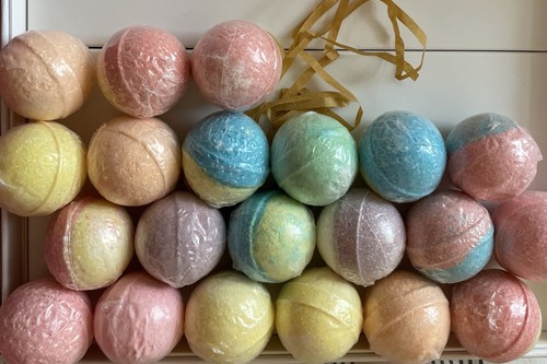 Luxury handmade bath bomb gift - bomb,