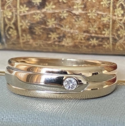 Gents 9ct gold - gold, diamond