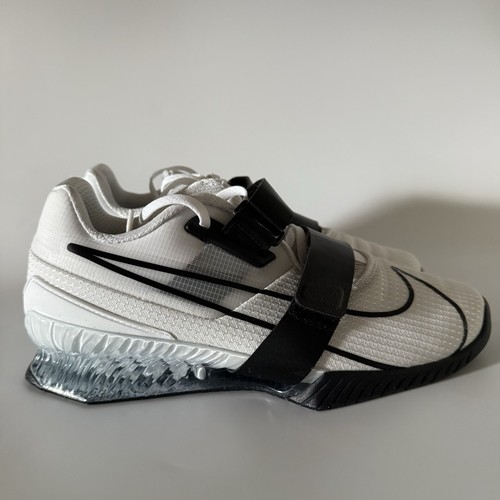 Nike 200 men 5 - men’s, 7.5