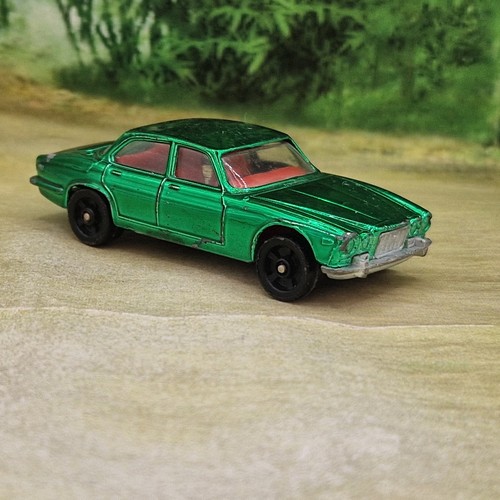 Corgi rockets jaguar - rockets, xj6