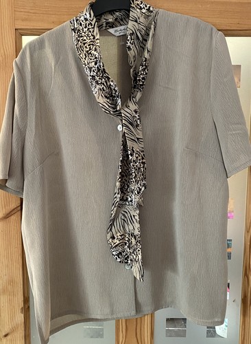 Ladies size petite short - size,