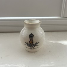 Goss crested ware - goss,