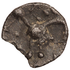 UNRESEARCHED CELTIC SILVER HALF UNIT COIN